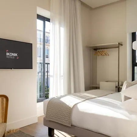 Ikonik Jean Medecin 酒店