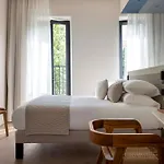 Ikonik Jean Medecin 4* Nice