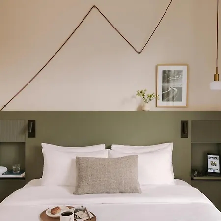 Hotel Yelo Jean Medecin Powered By Sonder