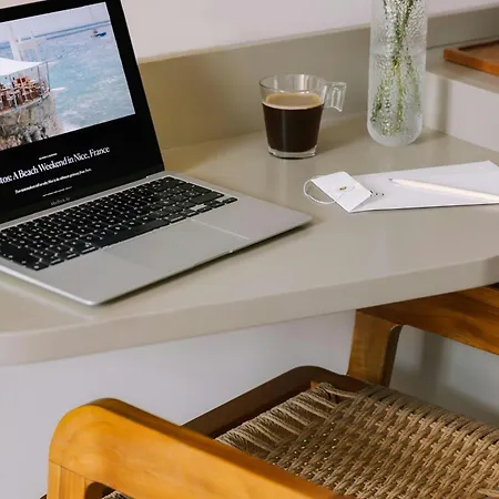 Ikonik Jean Medecin 4*