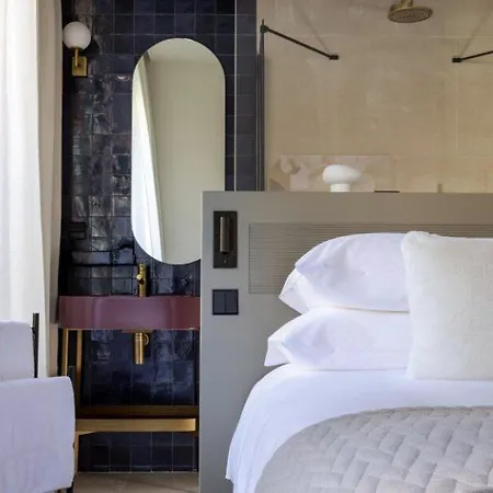 Ikonik Jean Medecin Nice