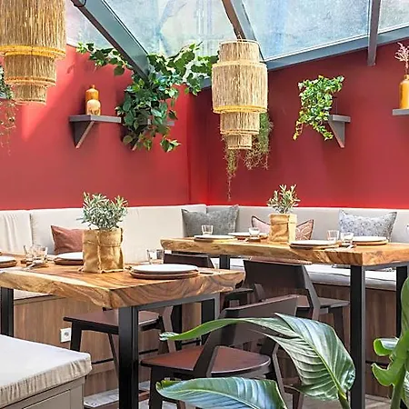 Hotel Ikonik Jean Medecin Nice
