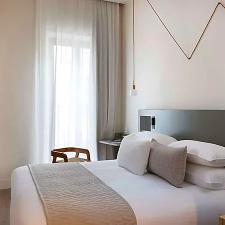 Hotel Ikonik Jean Medecin Nice