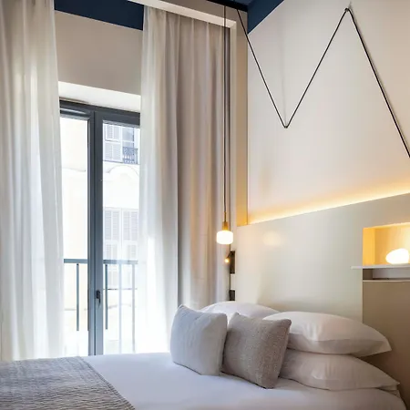 Ikonik Jean Medecin Hotel